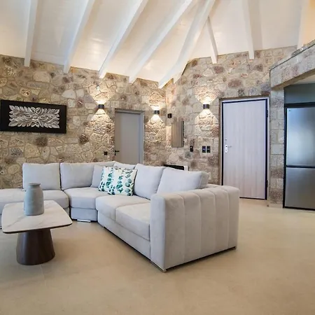 Ceci La - The Cove Apartment Galaxídhion